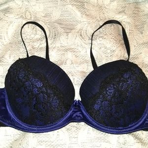 Navy push up bra